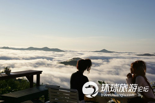 北海道云海咖啡厅 星野度假村Tomamu的“云海Terrace”