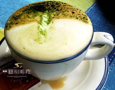 东洋风味的绿茶咖啡