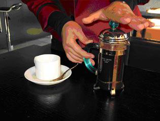 如何用法压壶制作咖啡5